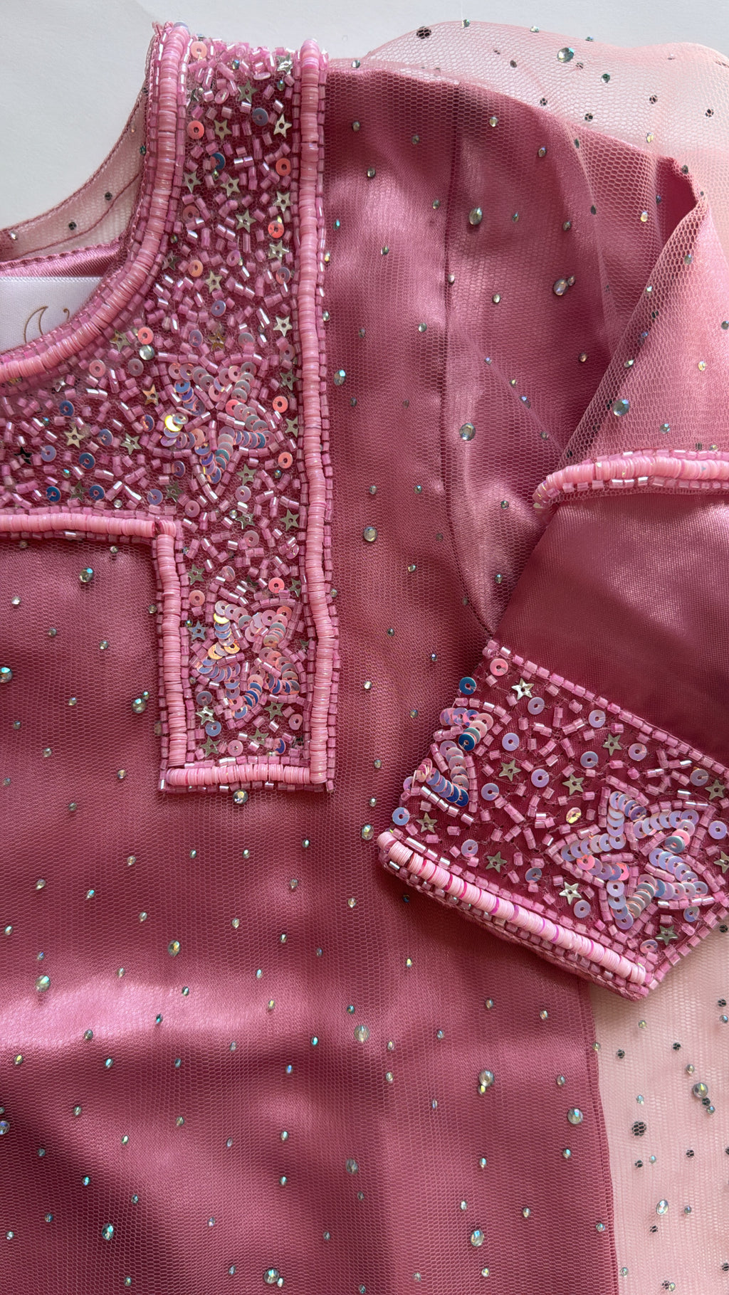 Pink crystals Thoub