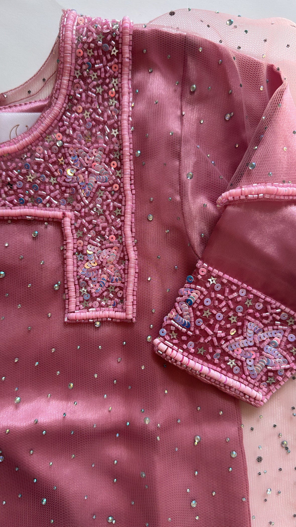 Pink crystals Thoub