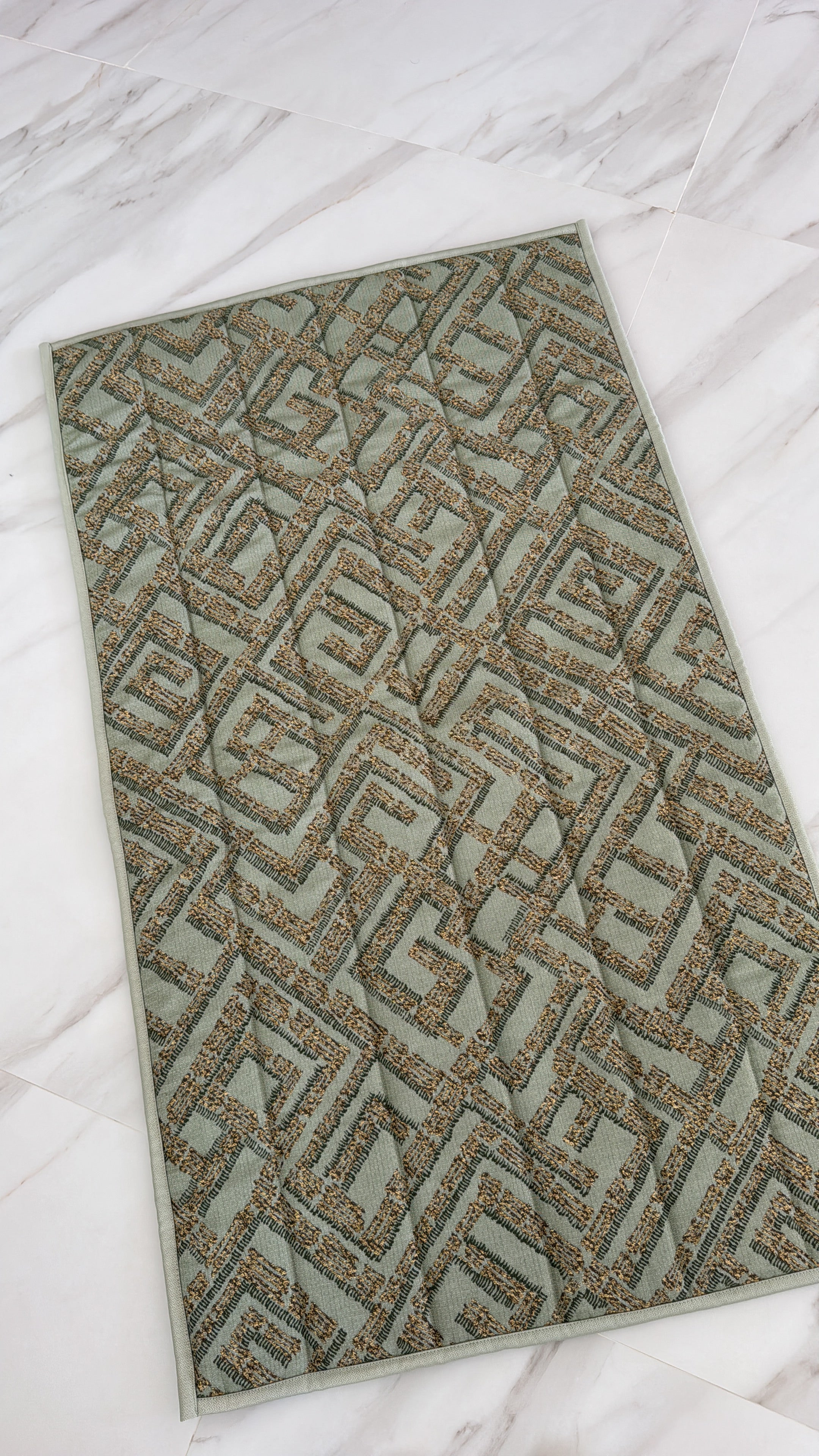 Geometric Prayer Mat (Green)